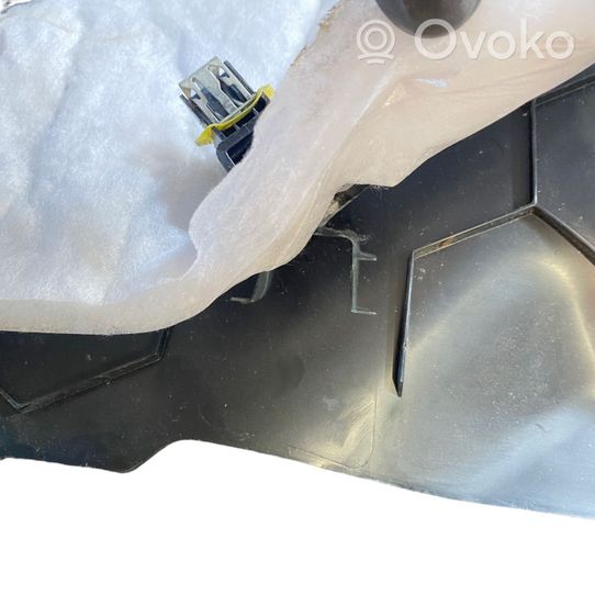 Ford Escape IV Rivestimento laterale della consolle centrale anteriore LJ6BS044E06BE