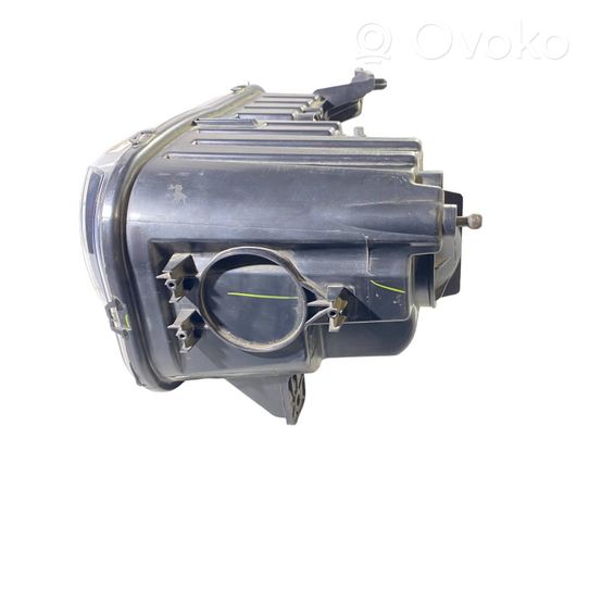 Dodge Challenger Lampa przednia 68174065AF