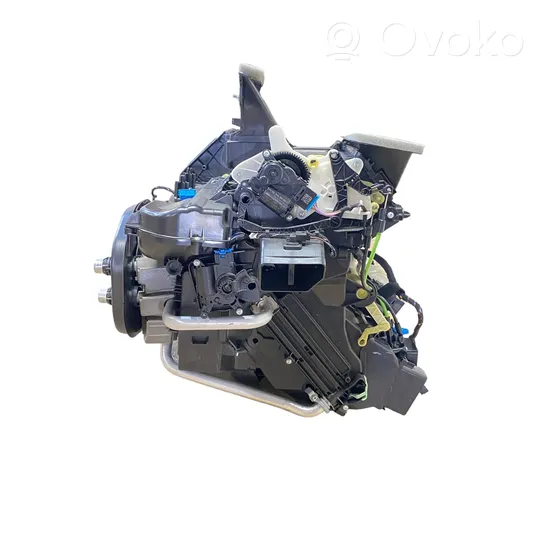 Audi Q3 F3 Scatola climatizzatore riscaldamento abitacolo assemblata 5WB816001B