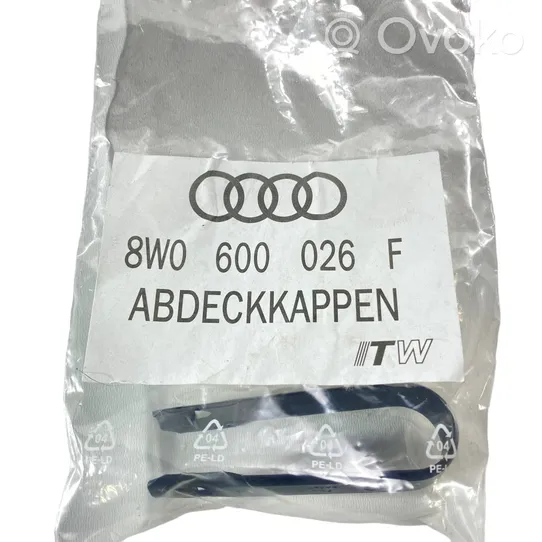 Audi Q3 F3 Autres pièces intérieures 8D0012244A