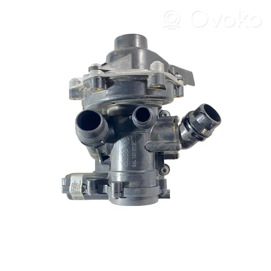 Audi Q3 F3 Vesipumppu 06L121111P