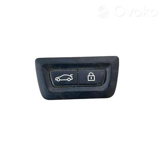 BMW 5 F10 F11 Tailgate/boot open switch button 9162645