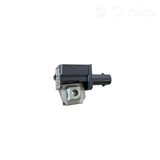 BMW 5 F10 F11 Airbagsensor Crashsensor Drucksensor 9224177