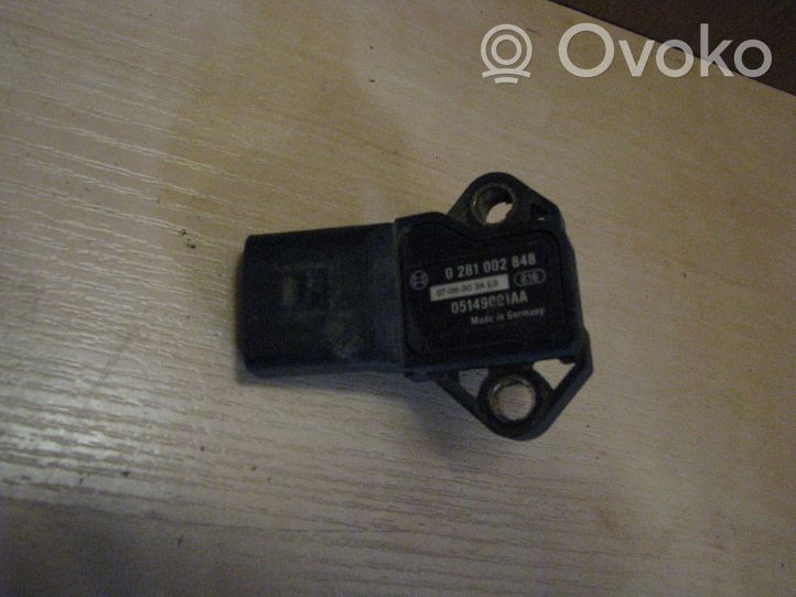 Dodge Avenger Air pressure sensor 0281002848