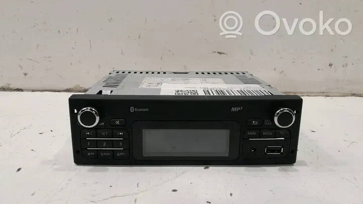 Mercedes-Benz Citan W415 Panel / Radioodtwarzacz CD/DVD/GPS A4158204200