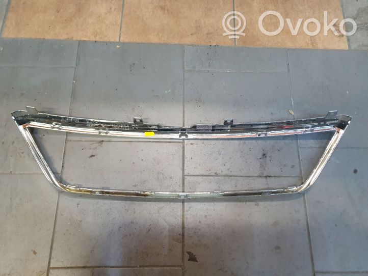 Seat Ateca Maskownica / Grill / Atrapa górna chłodnicy 575854643