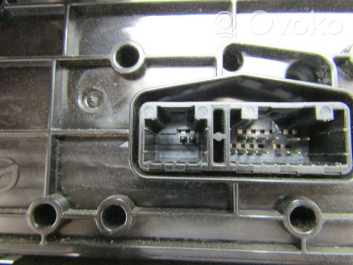 Mazda 3 Panel klimatyzacji 61190A