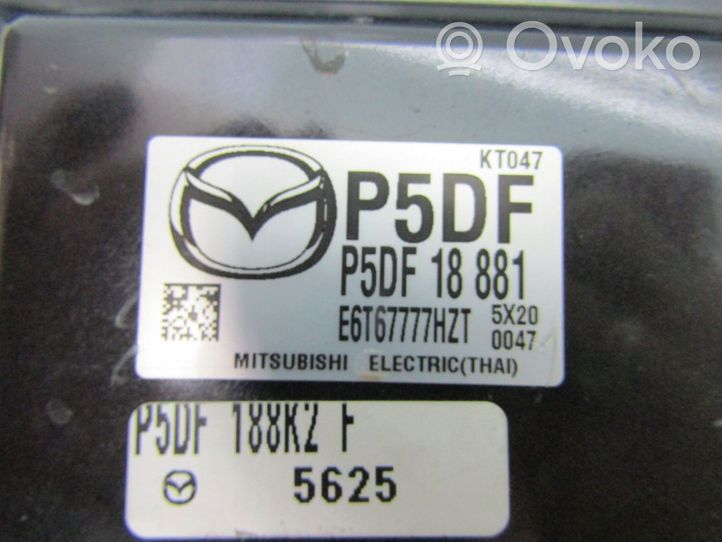 Mazda 2 Sterownik / Moduł ECU P5DF18881