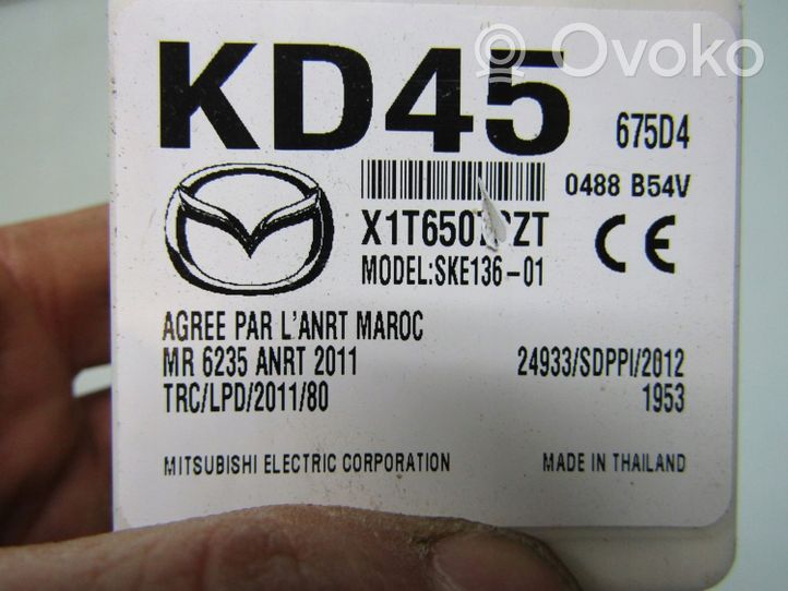 Mazda 2 Moduł / Sterownik anteny KD45675D4