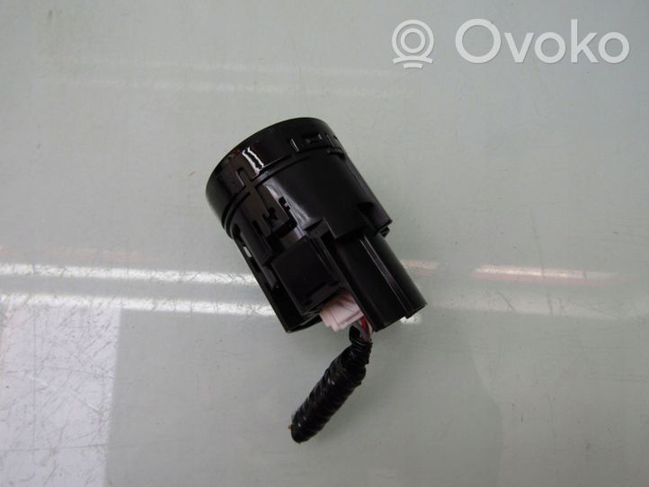 Honda Jazz IV GR Interruttore a pulsante start e stop motore W210404J