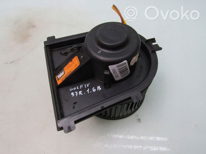 Volkswagen Golf IV Heater fan/blower 1J1819021A