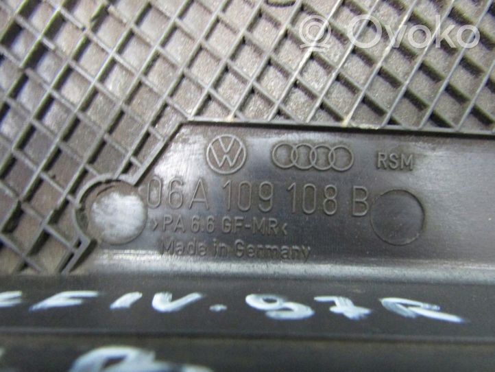 Volkswagen Golf IV Timing chain cover 06A109108B