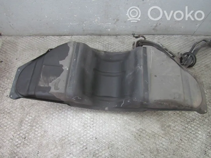 Infiniti Q50 Réservoir de carburant 