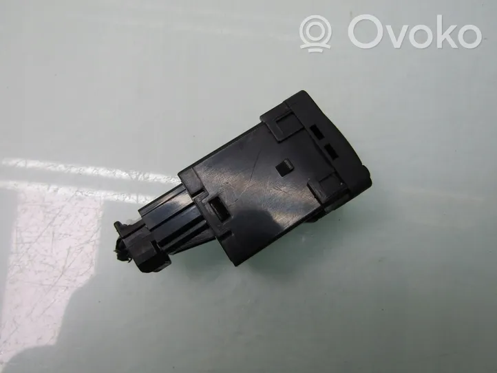 Nissan X-Trail T32 ESP acceleration yaw rate sensor 