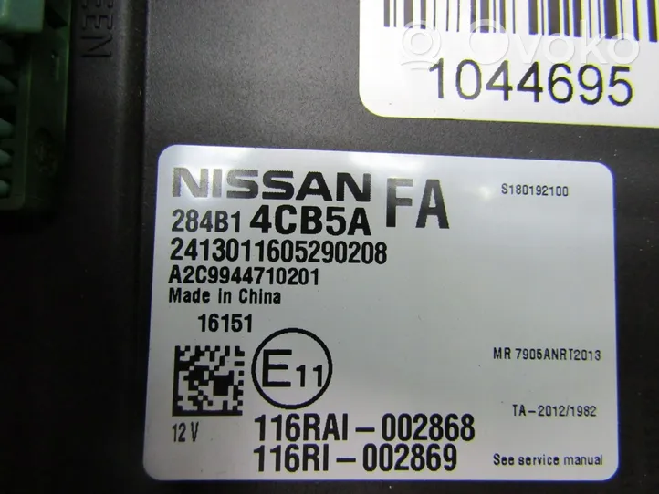 Nissan X-Trail T32 Modulo comfort/convenienza 284B14CB5A