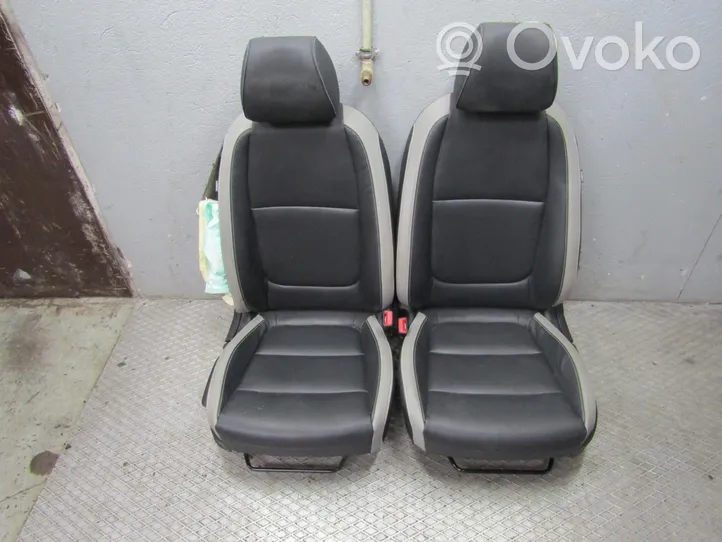 KIA Stonic Seat set 