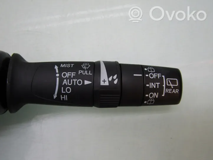 Honda HR-V Wiper control stalk 