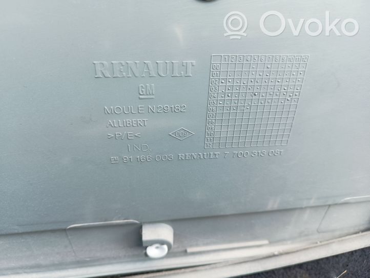 Opel Vivaro Sliding door card 7700313081