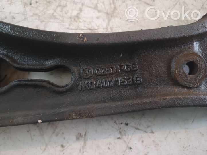 Volkswagen Touran I Fourchette, bras de suspension inférieur avant 1K0407153