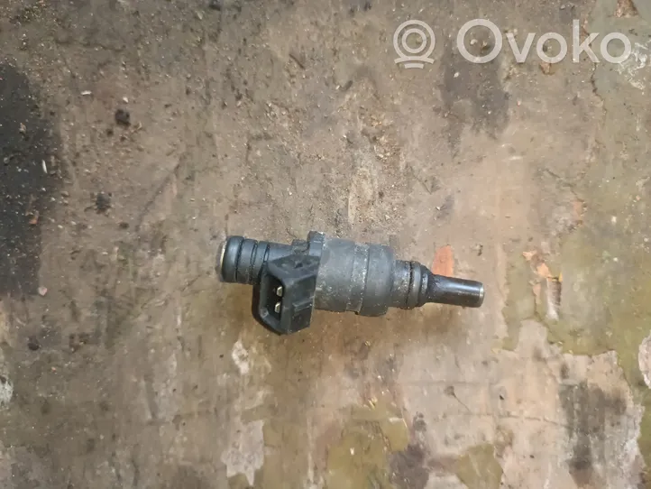 BMW 3 E46 Fuel injector 1427240