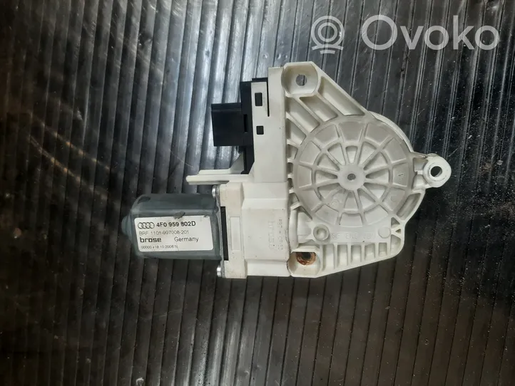 Audi A6 Allroad C6 Moteur de lève-vitre de porte avant 4F0959802D