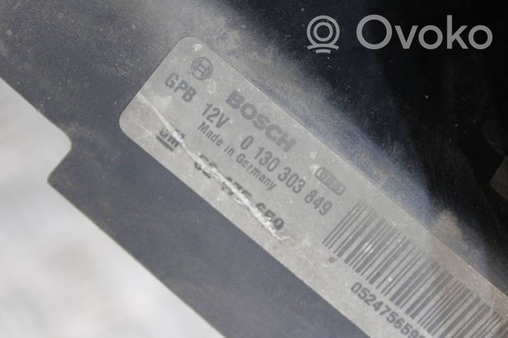 Opel Vectra B Jäähdyttimen jäähdytinpuhaltimen suojus 0130303849