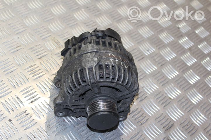 Audi A4 S4 B7 8E 8H Generatore/alternatore 06f903023j