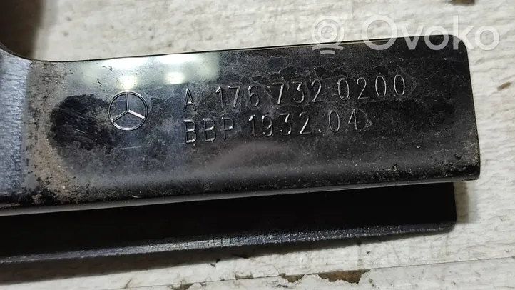 Mercedes-Benz A W176 Muu takaoven verhoiluelementti A1767320200