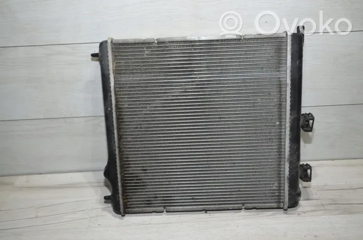 Citroen C4 Cactus Radiateur de refroidissement 9674813580