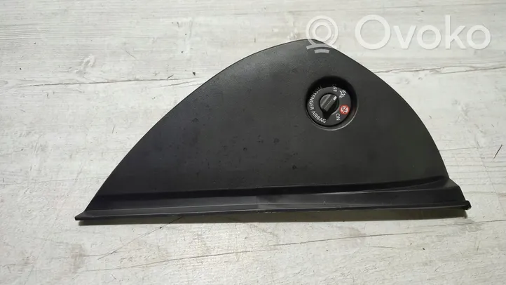 Renault Captur Rivestimento estremità laterale del cruscotto 698209511R