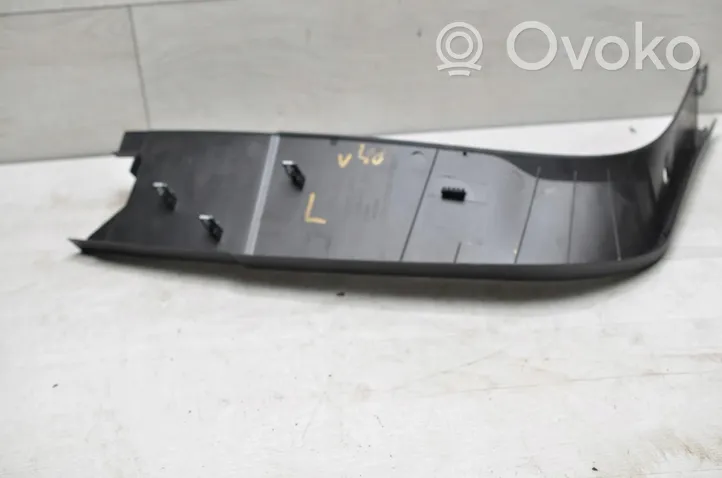 Volvo V40 Rivestimento laterale del portellone posteriore/bagagliaio 31305468