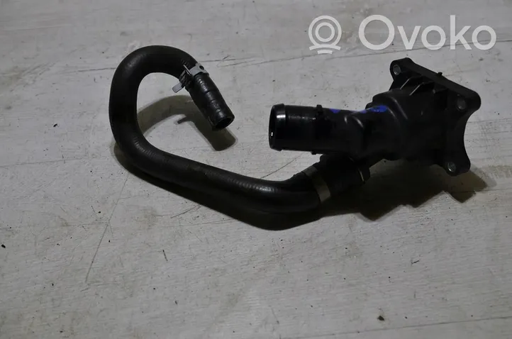 Volvo V40 Termostaatin kotelo 31686045