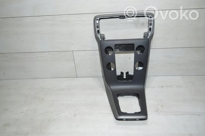 Volvo V40 Inserti decorativi cornice della consolle centrale 3828980