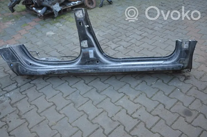 Dacia Duster Sill 