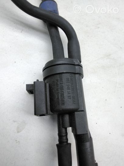 Mercedes-Benz E W211 Turbo system vacuum part 