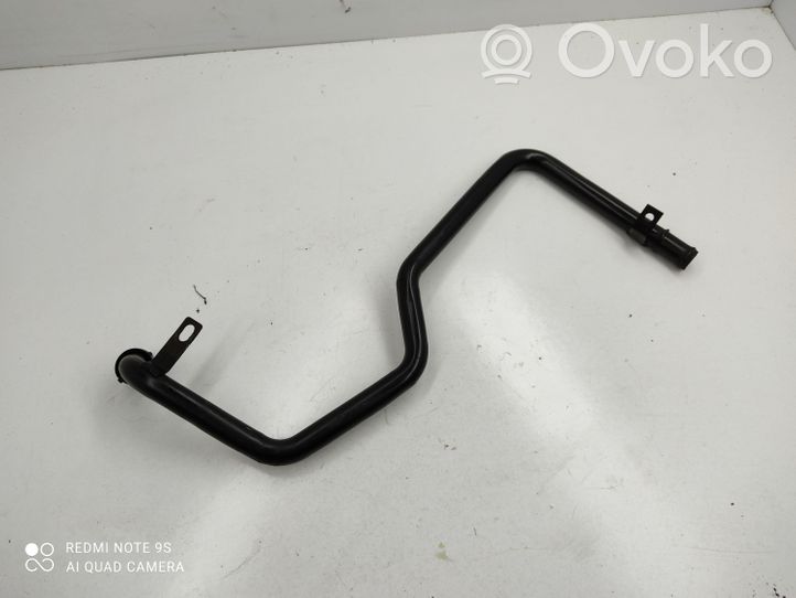 Audi A6 Allroad C5 Engine coolant pipe/hose 059121065D