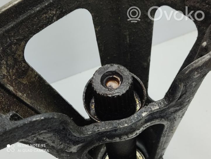 Seat Alhambra (Mk1) Driveshaft support bearing 