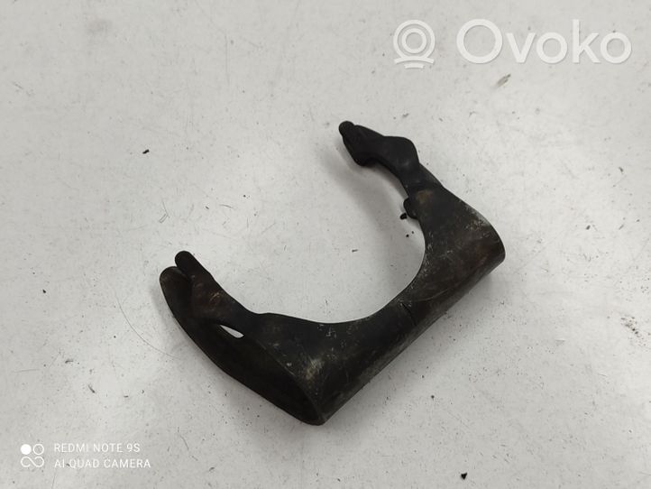 Mercedes-Benz CLK A209 C209 Morsetto per la connessione del tubo della marmitta A0009931815