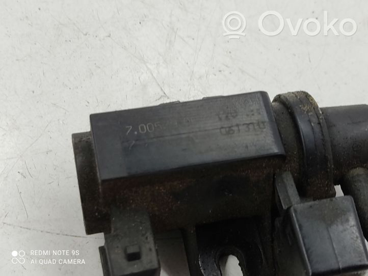 BMW 7 E65 E66 Electrovanne Soupape de Sûreté / Dépression 70057900