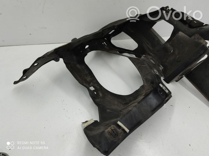 BMW 7 E65 E66 Traverse, support de radiateur latéral 