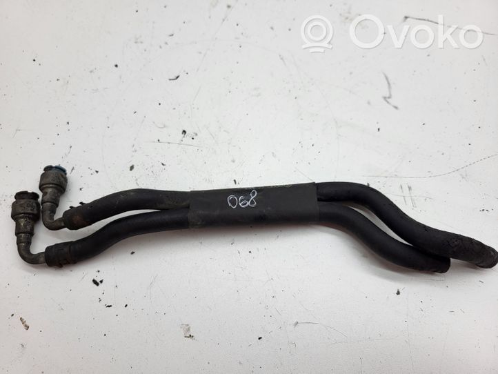 Audi A3 S3 8P Tuyau d'alimentation conduite de carburant 1K0130295F