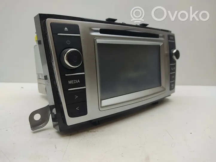 Toyota Avensis T270 Radio/CD/DVD/GPS-pääyksikkö 