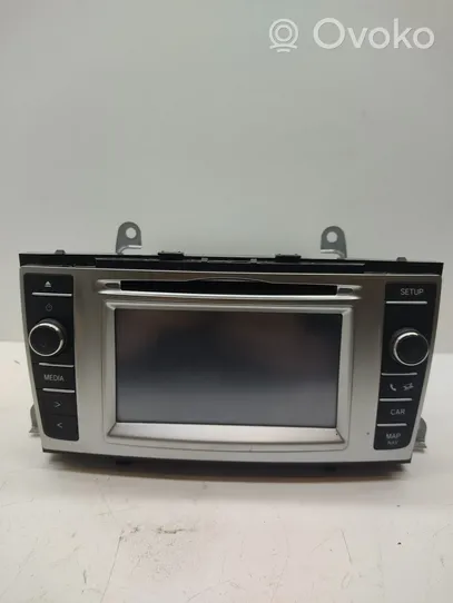 Toyota Avensis T270 Radio/CD/DVD/GPS-pääyksikkö 