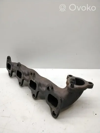 Toyota Avensis T270 Exhaust manifold 