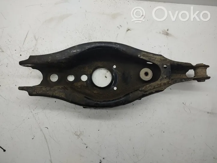 Toyota Avensis T270 Rear upper control arm/wishbone 