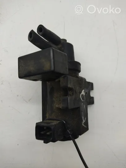 BMW 5 E60 E61 Solenoidinis vožtuvas 