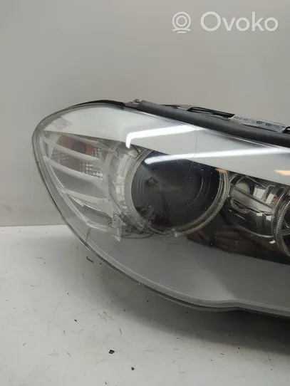 BMW 5 F10 F11 Lampa przednia 