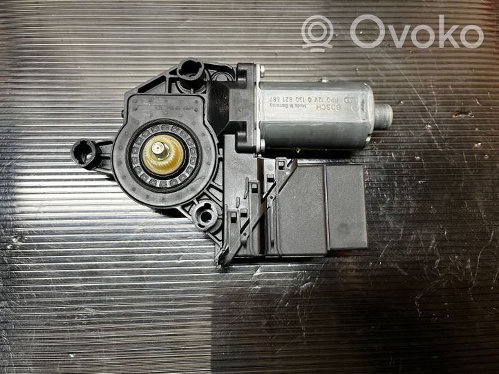 Volkswagen Touran II Rear door window regulator motor 5K0959703A