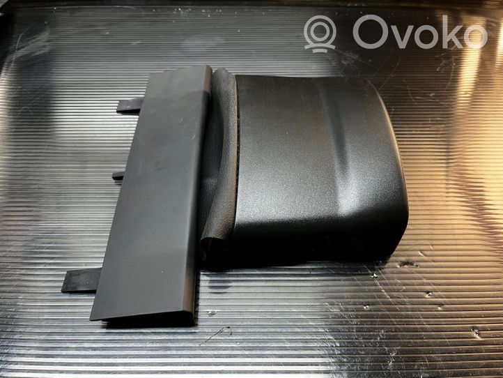 Volkswagen Touran II Garniture de colonne de volant 1T0858560