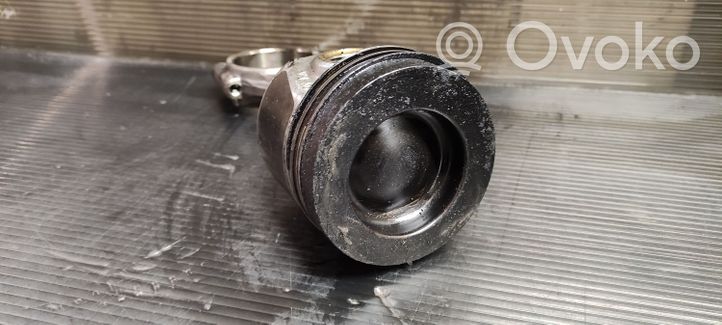 Volkswagen Tiguan Piston avec bielle 